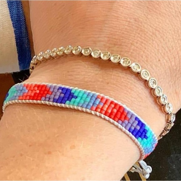 Me to We Beaded Connection Bracelet HR10 - Picture 1 of 5